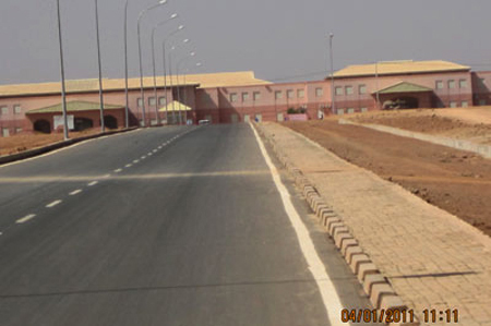 Centre hospitalier Blaise Compaoré : EBOMAF offre le confort et la sécurité d’accès