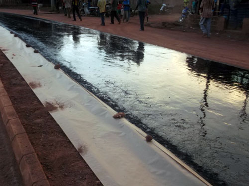 Parade axis of December 11th: The impregnation is done on 5 Kms