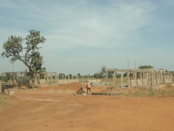 Retombées de la route Dapaong-Borgou :  150 hangars dans les marchés riverains