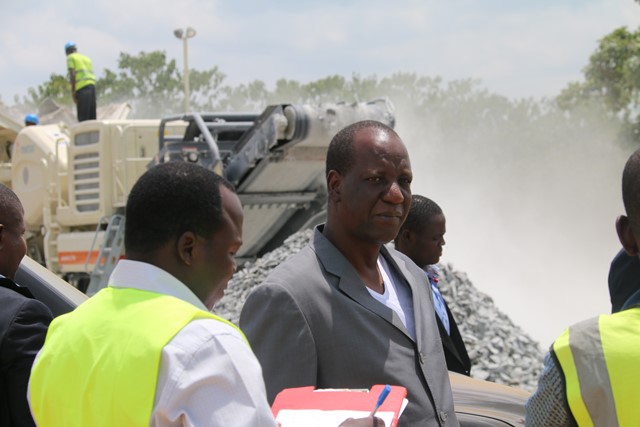 EBOMAF-BENIN : Le béton bitumineux s’étale déjà sur Parakou-Wèwè